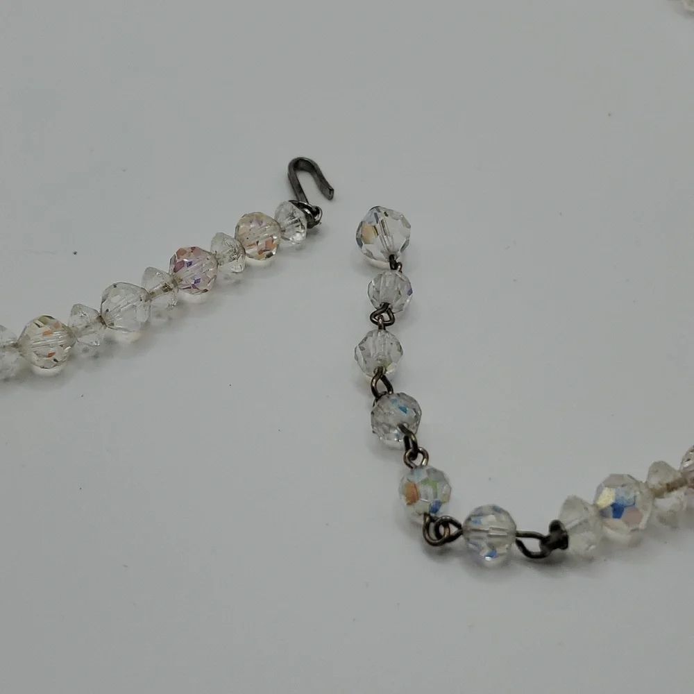 Vintage Faceted Graduated Glass Crystal Aurora Borealis Necklace & Earrings Set - Picture 6 of 7